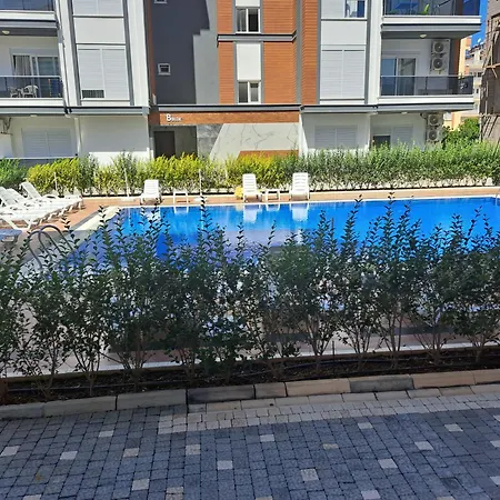 Akgul Sitesi Apartman *